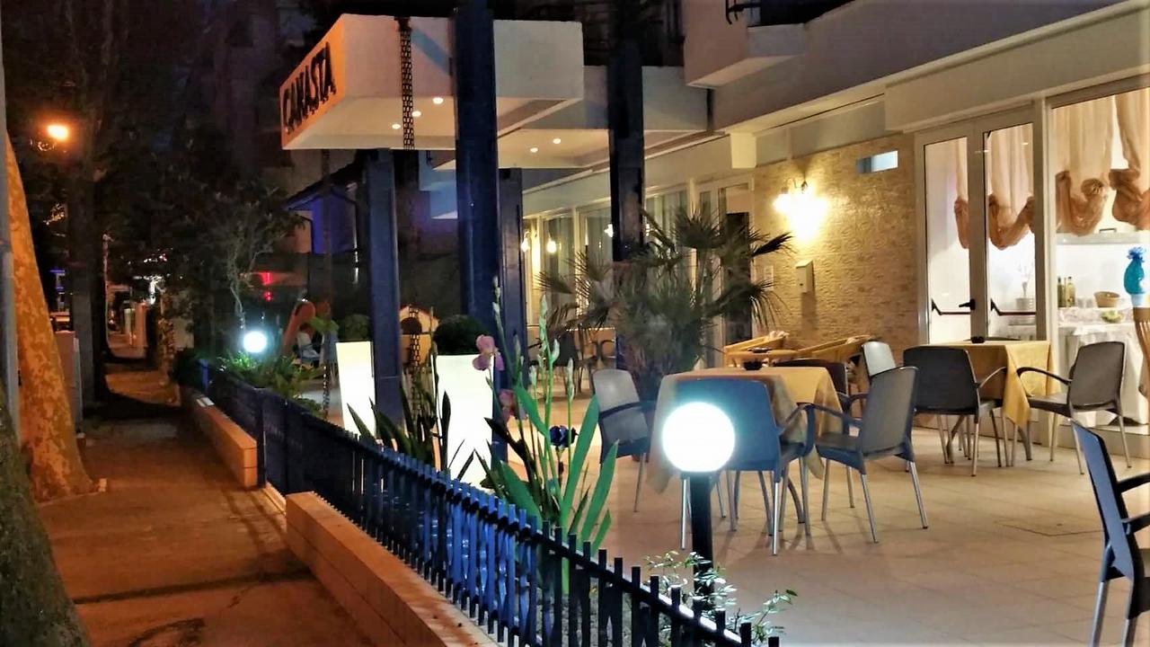 ריצ'יונה Hotel Canasta מראה חיצוני תמונה